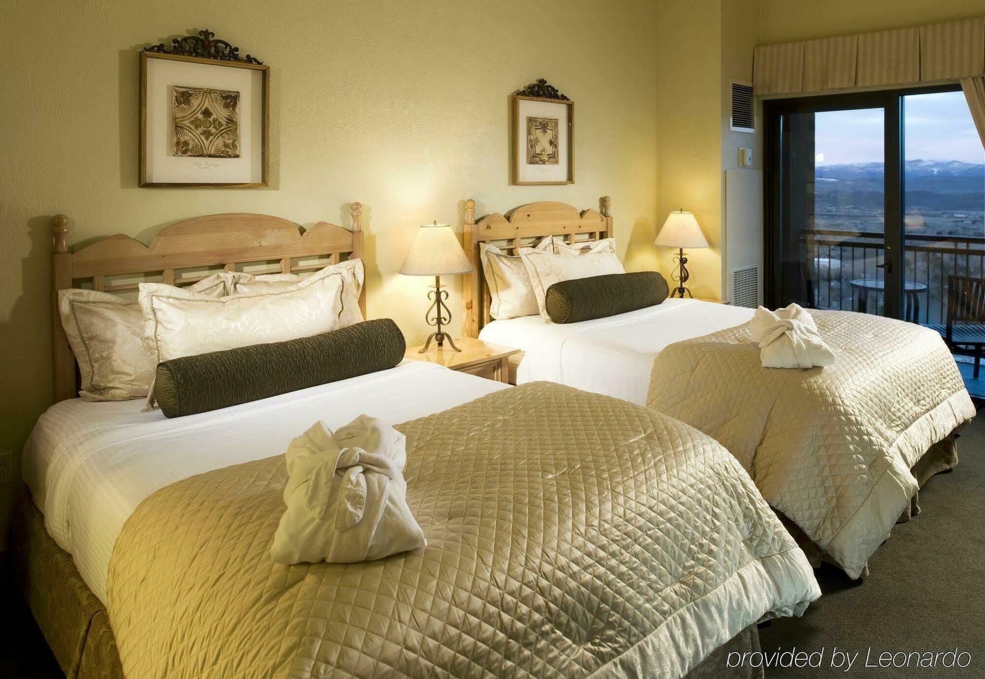The Grand Summit Condos パークシティ エクステリア 写真